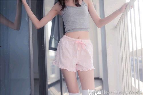 白丝袜美腿综合小说,探寻白丝袜下的美腿传奇
